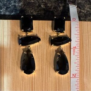 Sophisticated Black and Gold Drop Earrings with Faceted Crystals